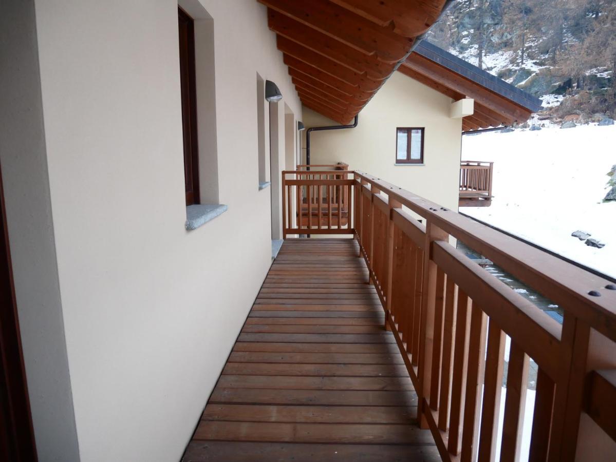 Appartamenti Residenza Anderbatt Gressoney-La-Trinite Luaran gambar