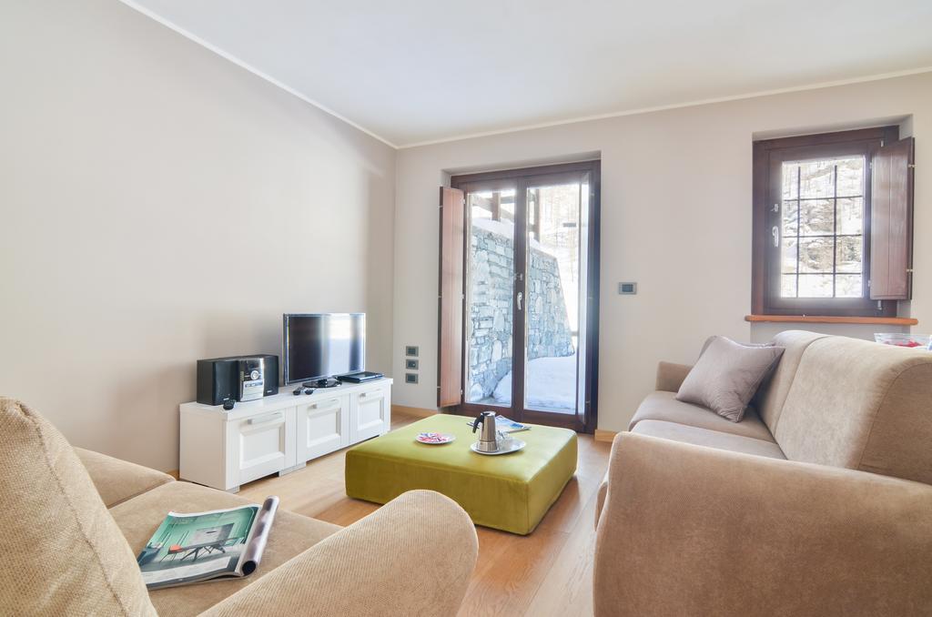 Appartamenti Residenza Anderbatt Gressoney-La-Trinite Bilik gambar